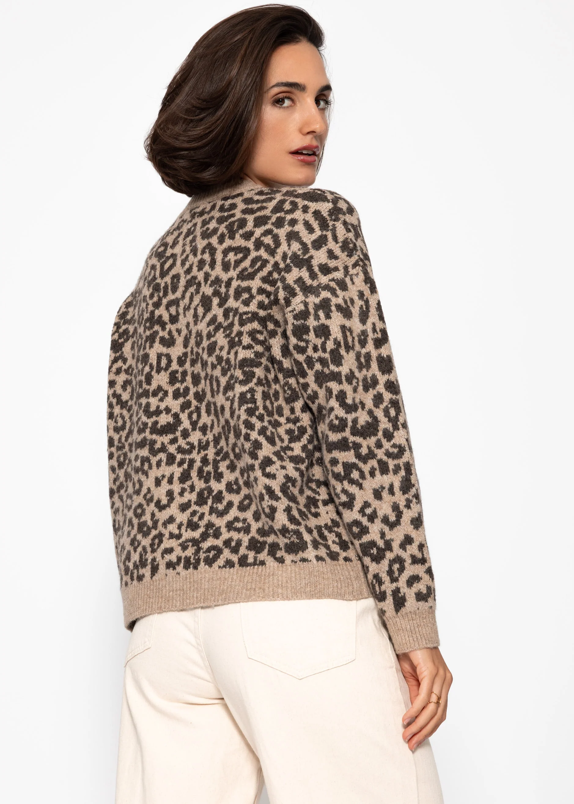 Cardigan with Leo pattern-beige-brown - Image 5
